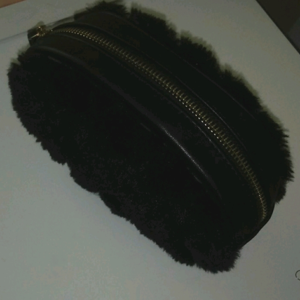 Makeup bag